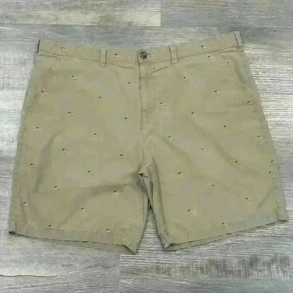 Lot Of 2 Eddie Bauer Chino Khaki Shorts American Flag Print Tag 40 (Act 42) READ - Picture 13 of 16